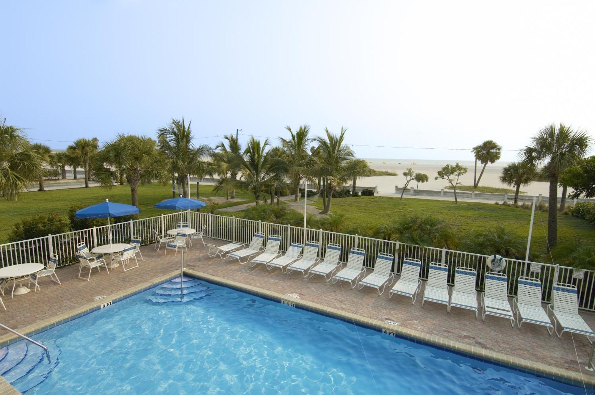 South Beach Oceanfront Resort St. Pete Beach Eksteriør billede