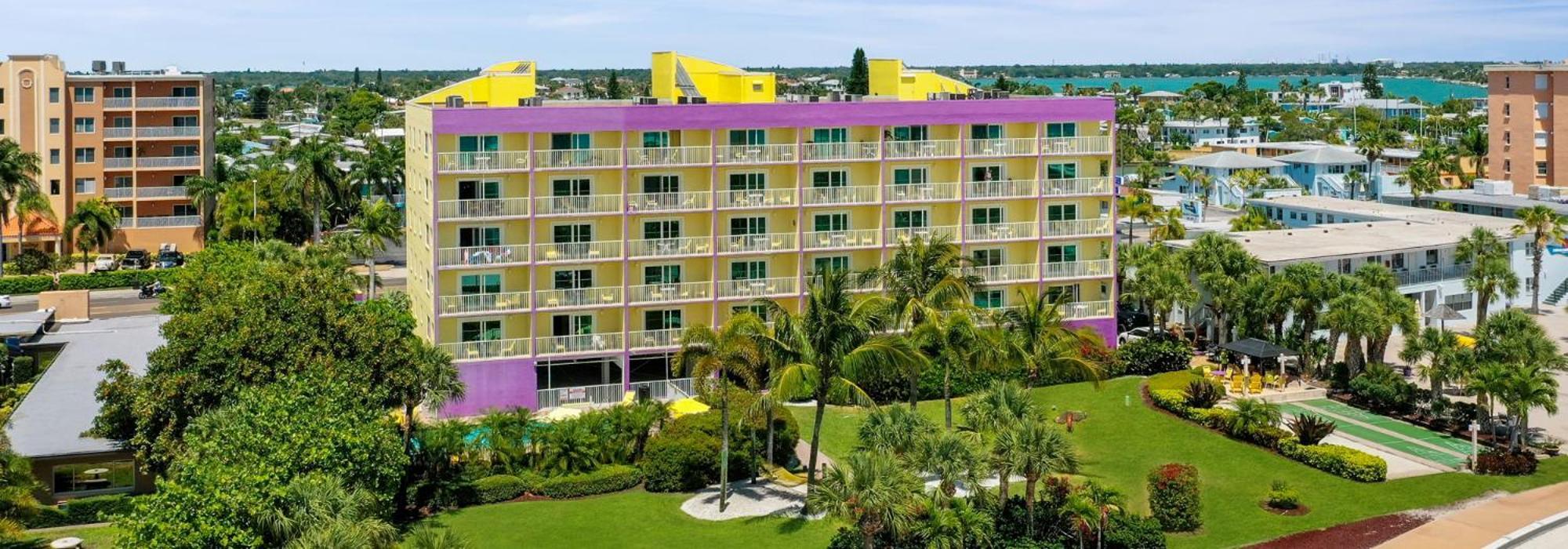 South Beach Oceanfront Resort St. Pete Beach Eksteriør billede
