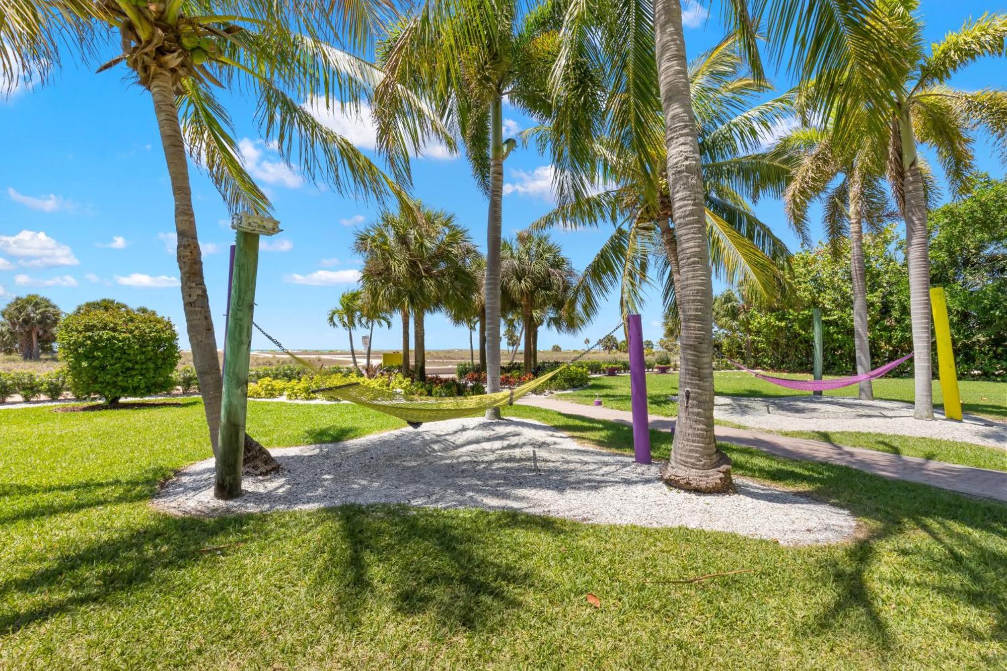 South Beach Oceanfront Resort St. Pete Beach Værelse billede